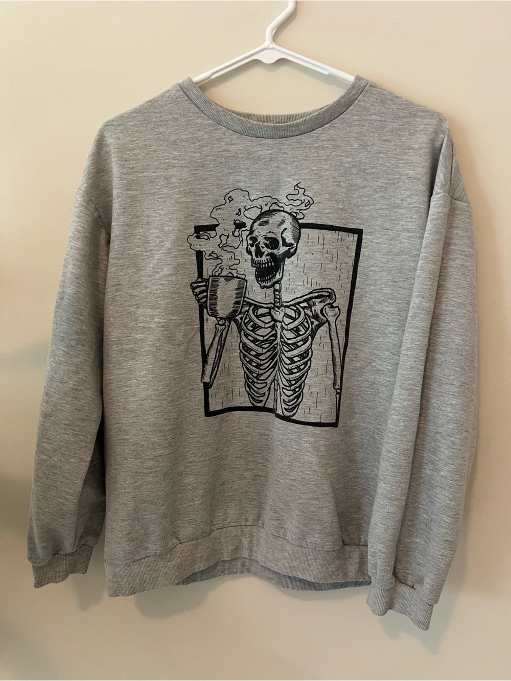 Men's Grey Graphic Skeleton Sweatshirt - Casual Crewneck